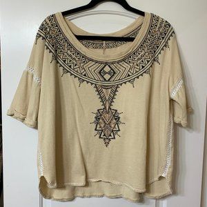 Free People Embroidered Top!!